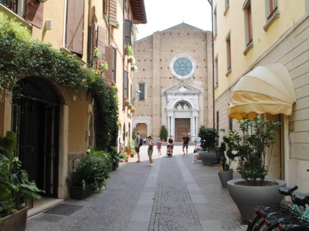 negozio in vendita a Salò