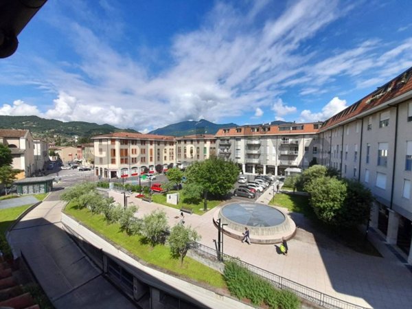 casa indipendente in vendita a Salò