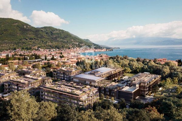 appartamento in vendita a Salò