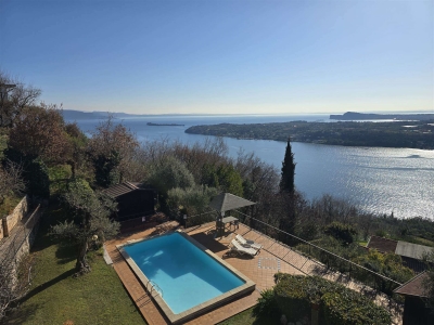 casa indipendente in vendita a Salò