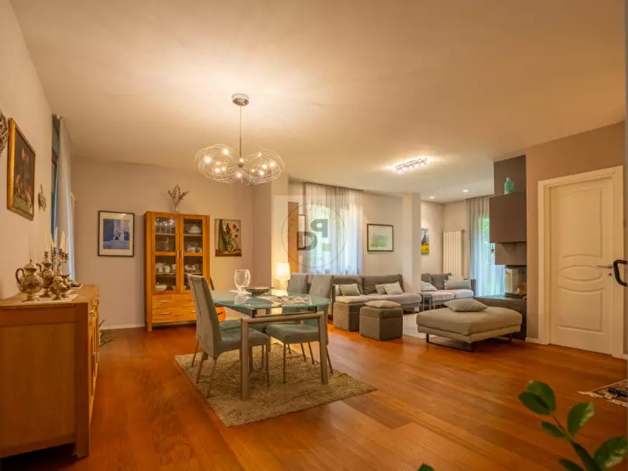 casa indipendente in vendita a Salò