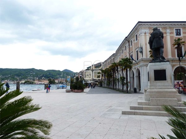rudere in vendita a Salò
