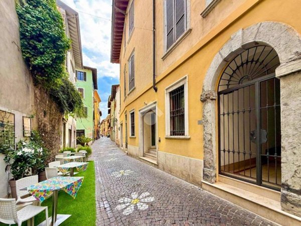 negozio in vendita a Salò