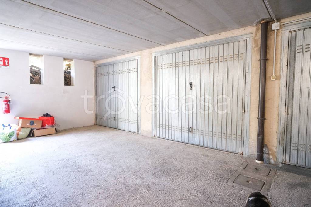 casa indipendente in vendita a Salò in zona Cunettone