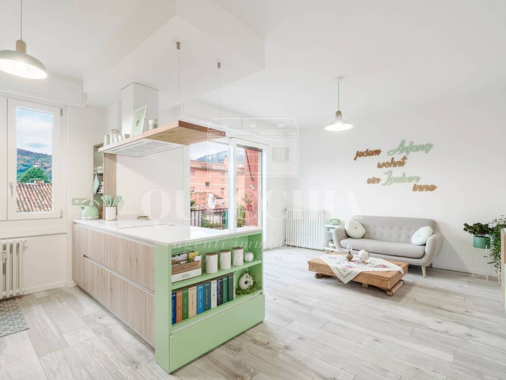 appartamento in vendita a Salò