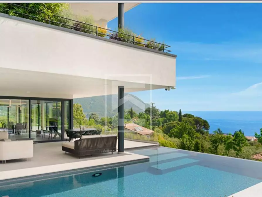 casa indipendente in vendita a Salò in zona Villa