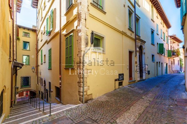 appartamento in vendita a Salò
