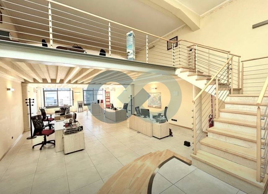 appartamento in vendita a Salò in zona Villa