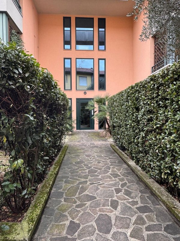 appartamento in vendita a Salò