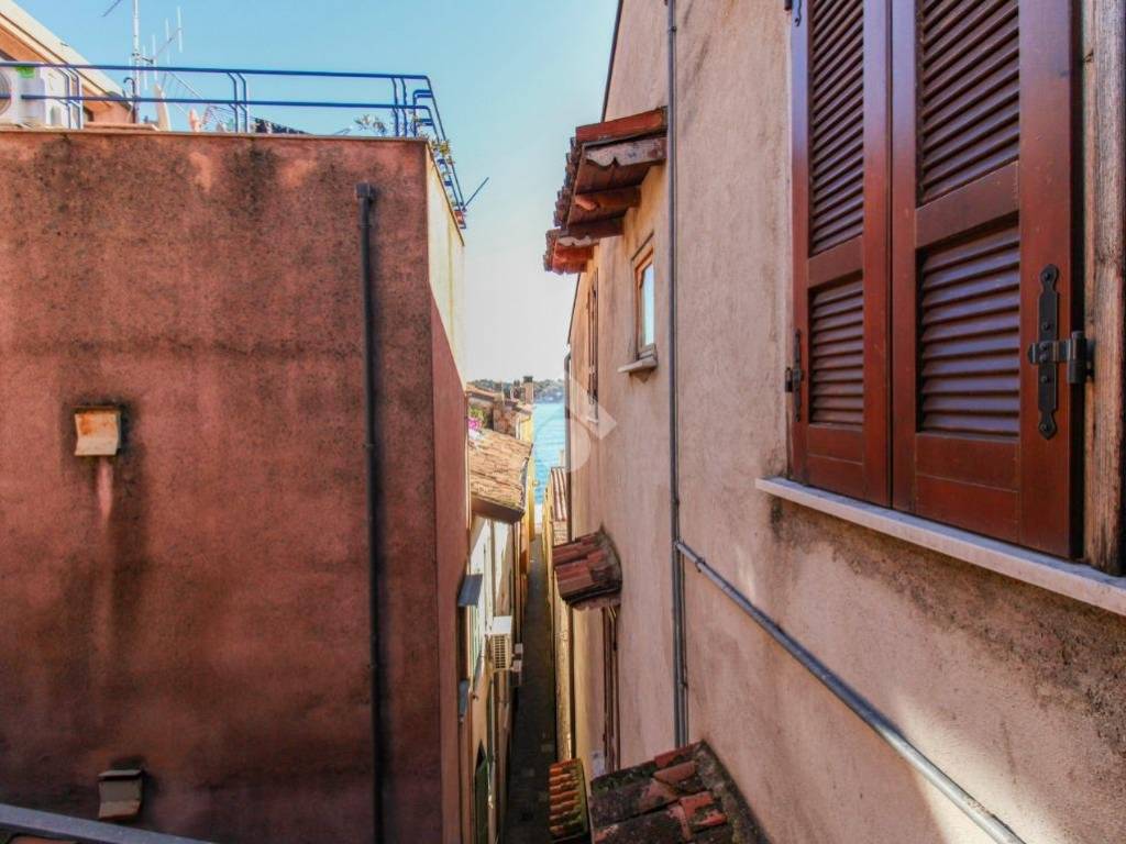 casa indipendente in vendita a Salò