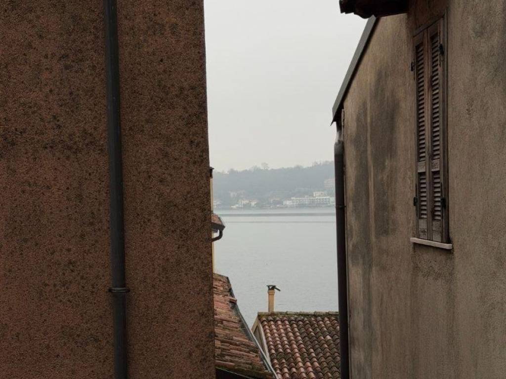 casa indipendente in vendita a Salò