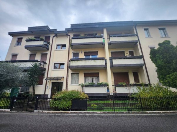 appartamento in vendita a Salò