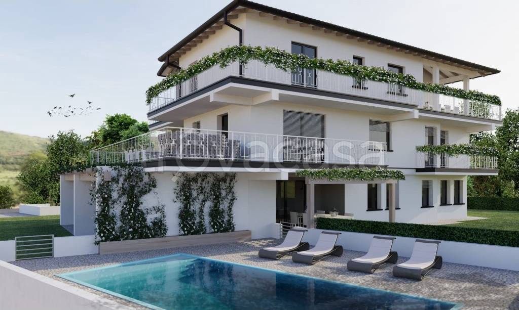 appartamento in vendita a Salò in zona Villa