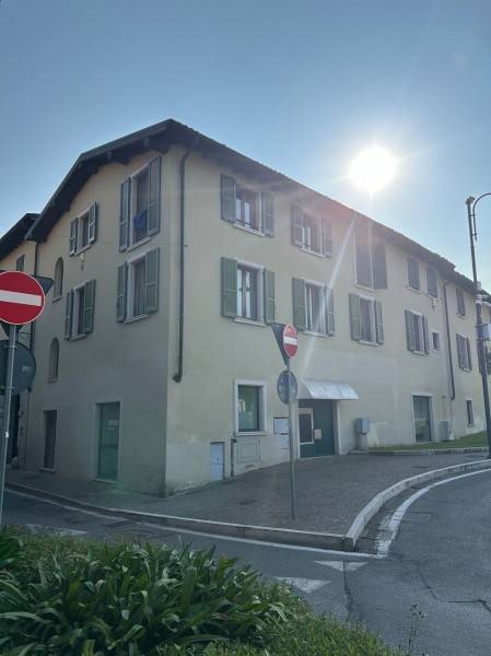 ufficio in vendita a Salò