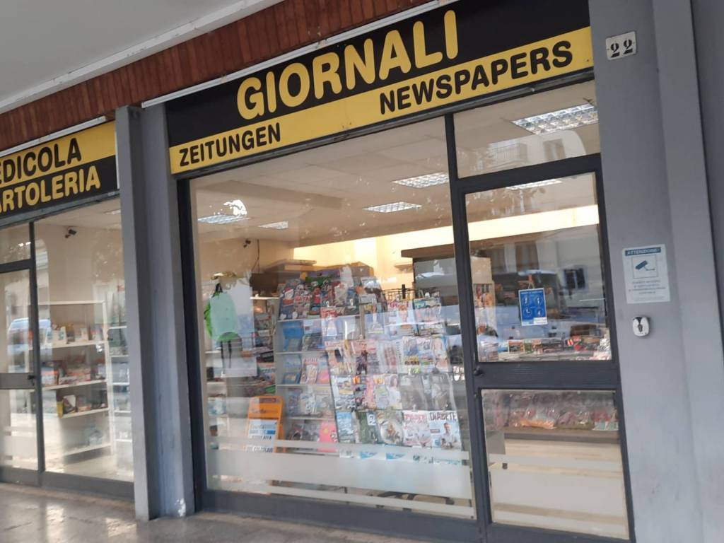 negozio in vendita a Salò