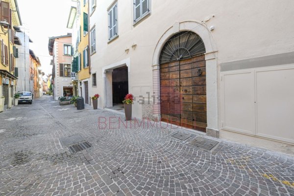 appartamento in vendita a Salò