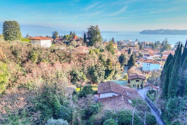 terreno edificabile in vendita a Salò in zona Barbarano