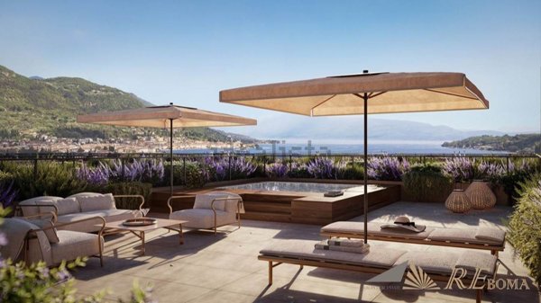 appartamento in vendita a Salò