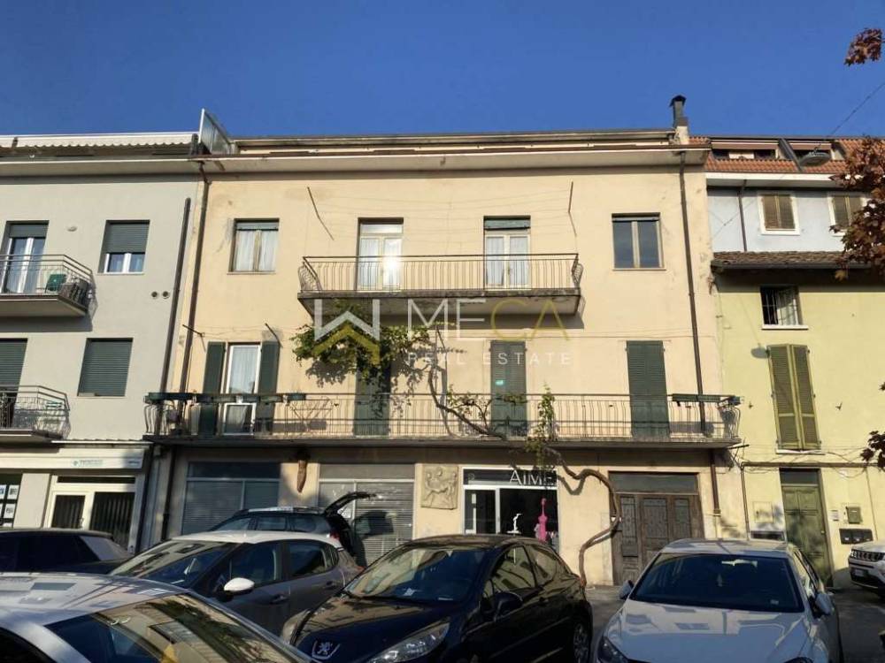 casa indipendente in vendita a Salò