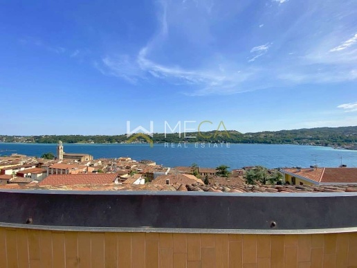 appartamento in vendita a Salò in zona Barbarano