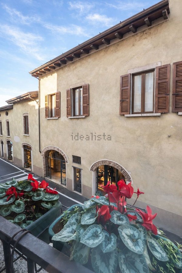 casa indipendente in vendita a Salò