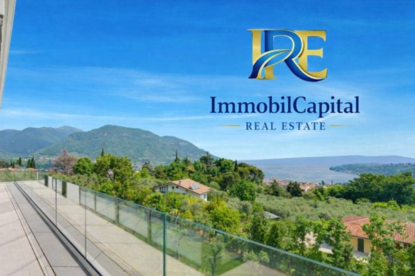 casa indipendente in vendita a Salò in zona Villa