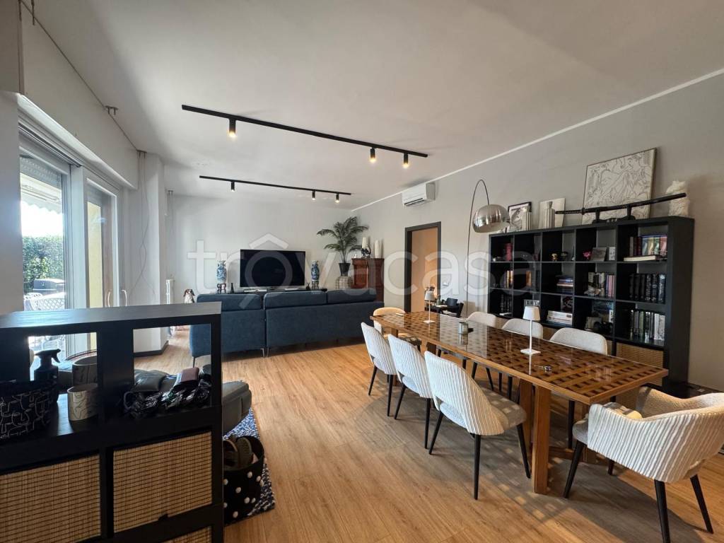 appartamento in vendita a Salò