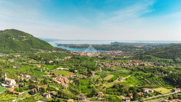 appartamento in vendita a Salò in zona Barbarano
