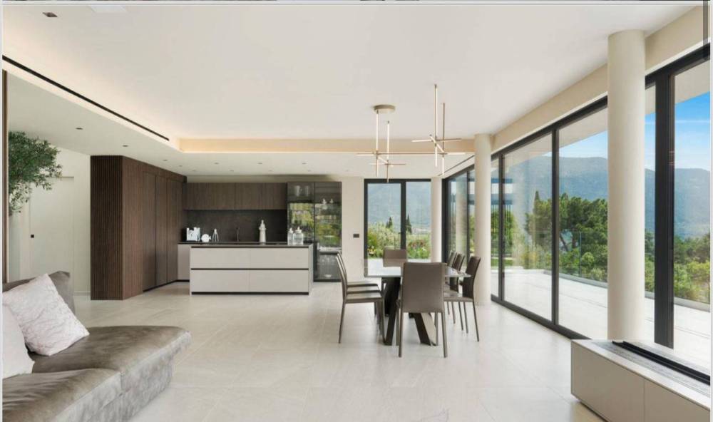 casa indipendente in vendita a Salò in zona Villa