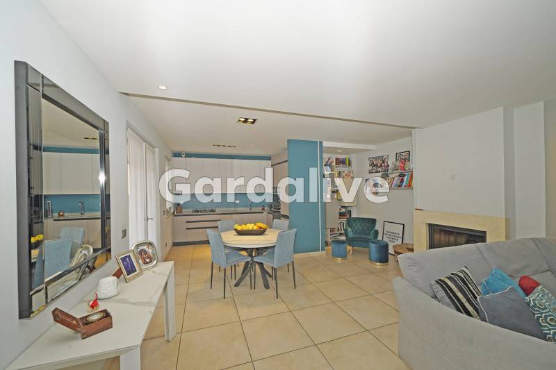 casa indipendente in vendita a Salò
