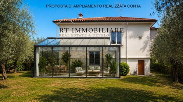 casa indipendente in vendita a Salò in zona Villa