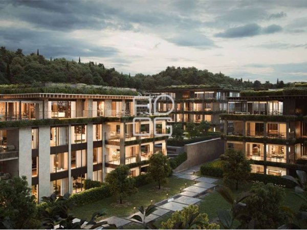 appartamento in vendita a Salò in zona Villa