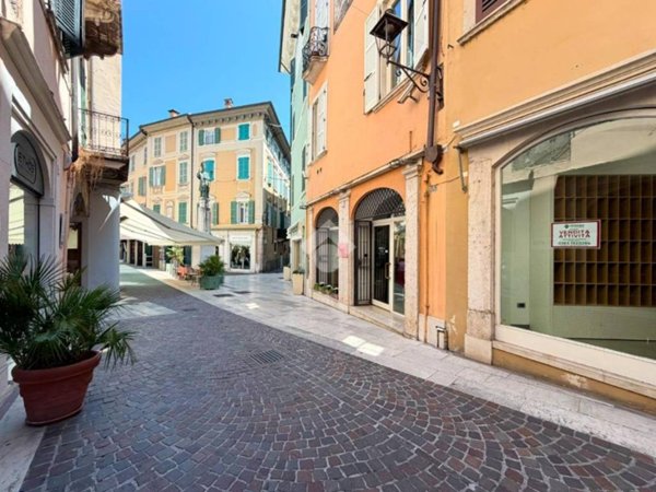 negozio in vendita a Salò