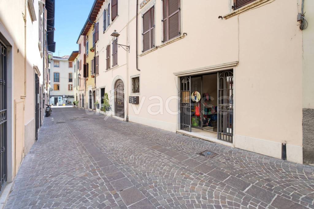 appartamento in vendita a Salò