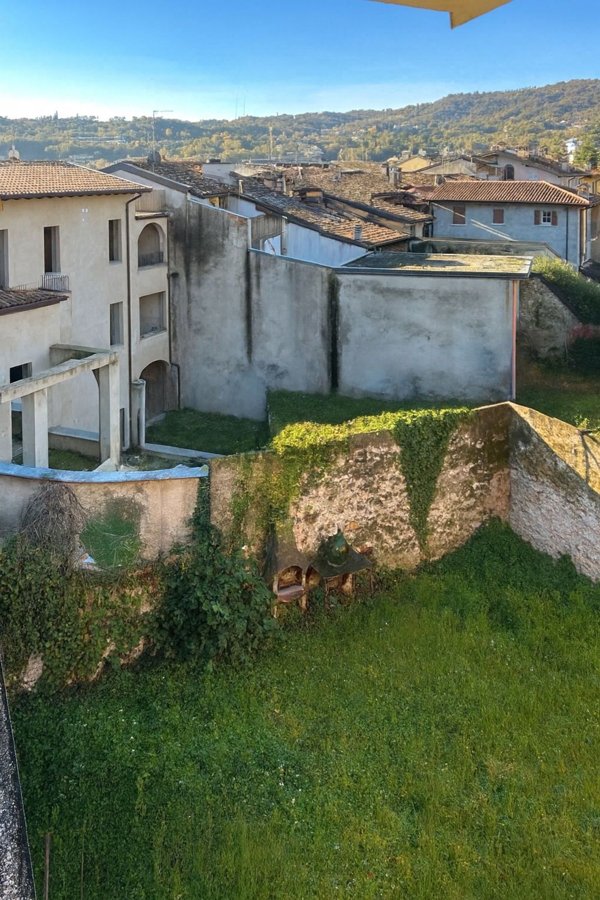 appartamento in vendita a Salò