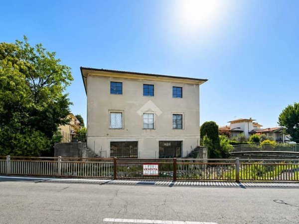 appartamento in vendita a Salò