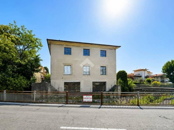 appartamento in vendita a Salò