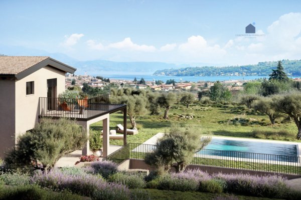 casa indipendente in vendita a Salò in zona Villa