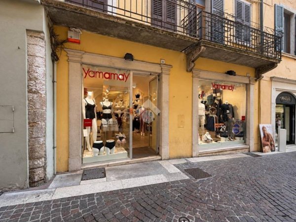 negozio in vendita a Salò