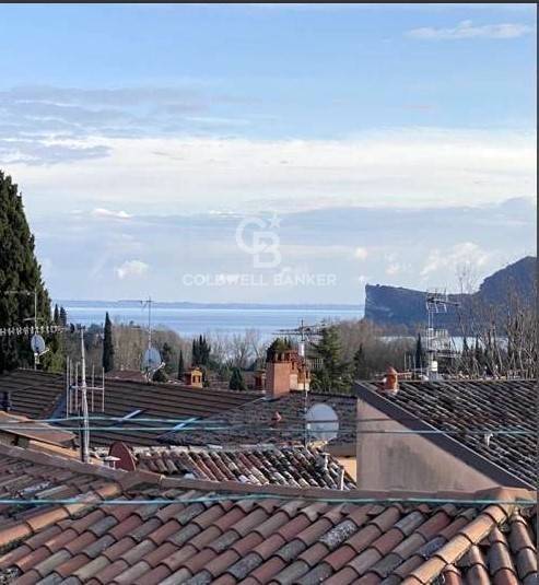 casa indipendente in vendita a San Felice del Benaco