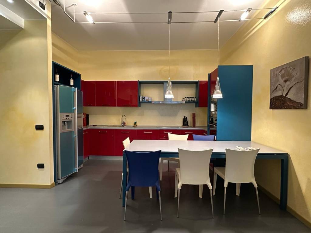 appartamento in vendita a San Felice del Benaco in zona Portese