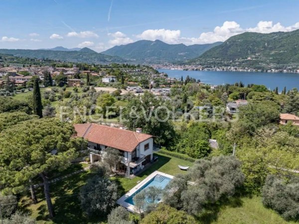casa indipendente in vendita a San Felice del Benaco in zona Portese