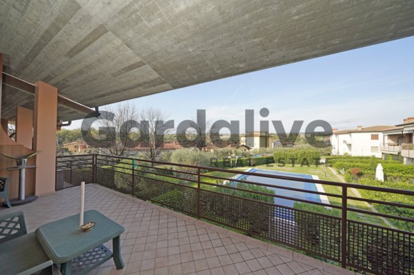 appartamento in vendita a San Felice del Benaco in zona Portese