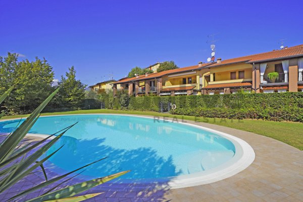 appartamento in vendita a San Felice del Benaco in zona Portese