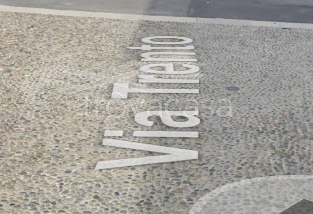 negozio in vendita a San Felice del Benaco