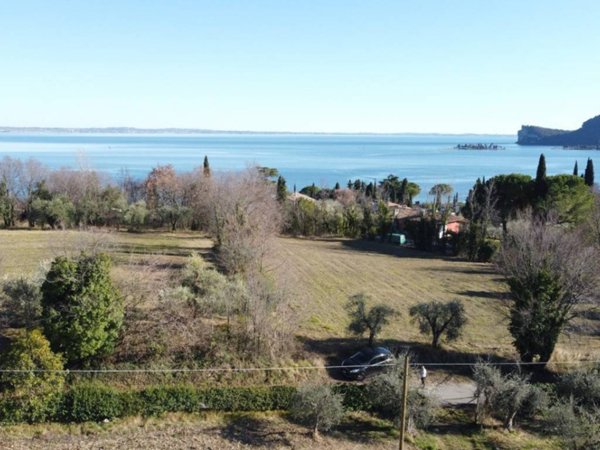 terreno edificabile in vendita a San Felice del Benaco
