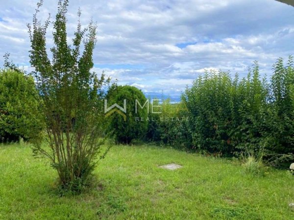 casa indipendente in vendita a San Felice del Benaco