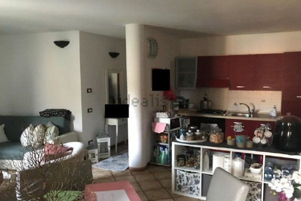 appartamento in vendita a San Felice del Benaco in zona Portese