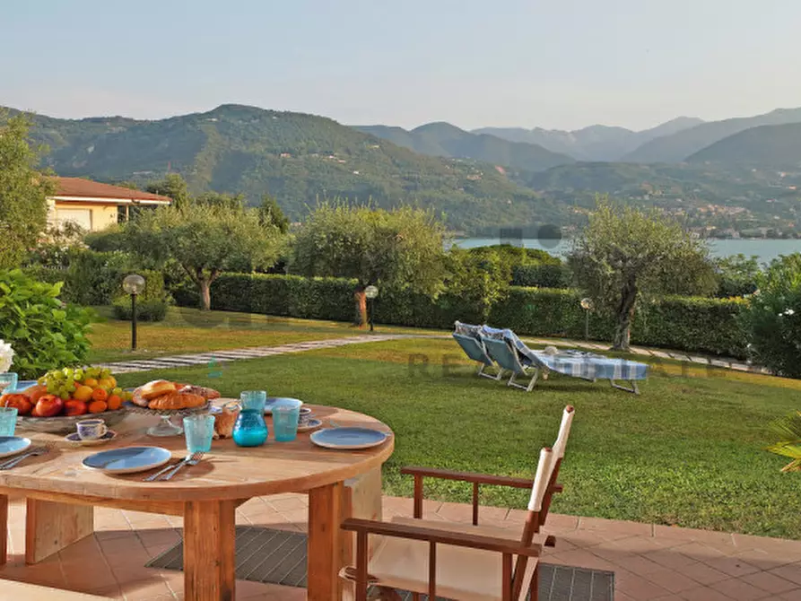 casa indipendente in vendita a San Felice del Benaco in zona Portese