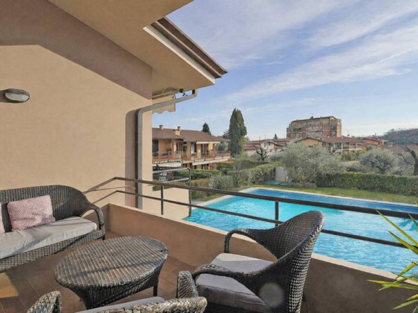 appartamento in vendita a San Felice del Benaco in zona Portese